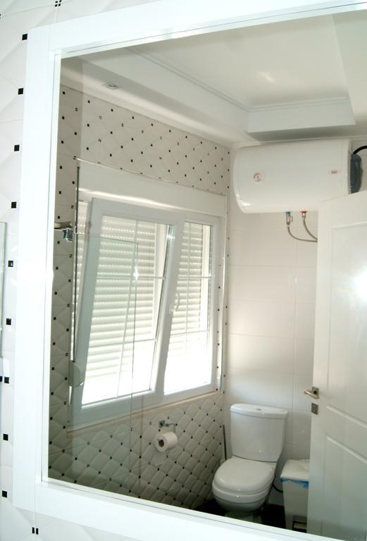 Apartments Flower Residence Саранде Екстериор снимка