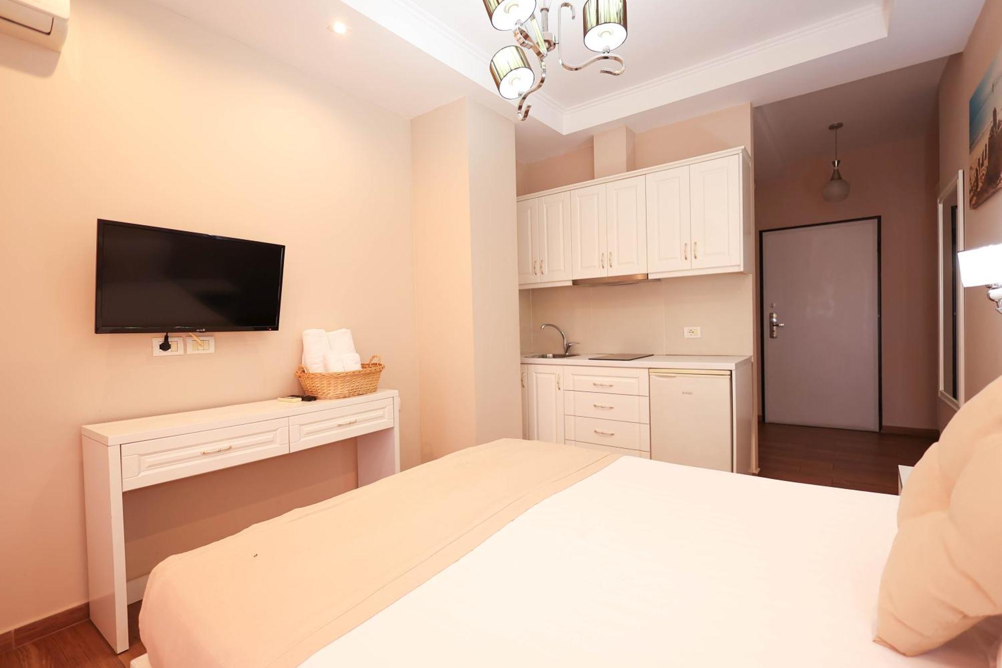 Apartments Flower Residence Саранде Екстериор снимка