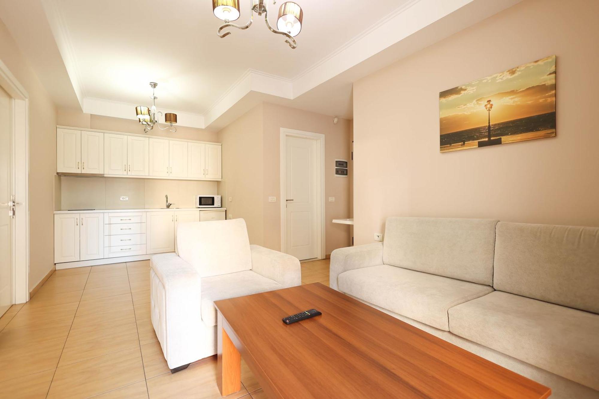 Apartments Flower Residence Саранде Екстериор снимка
