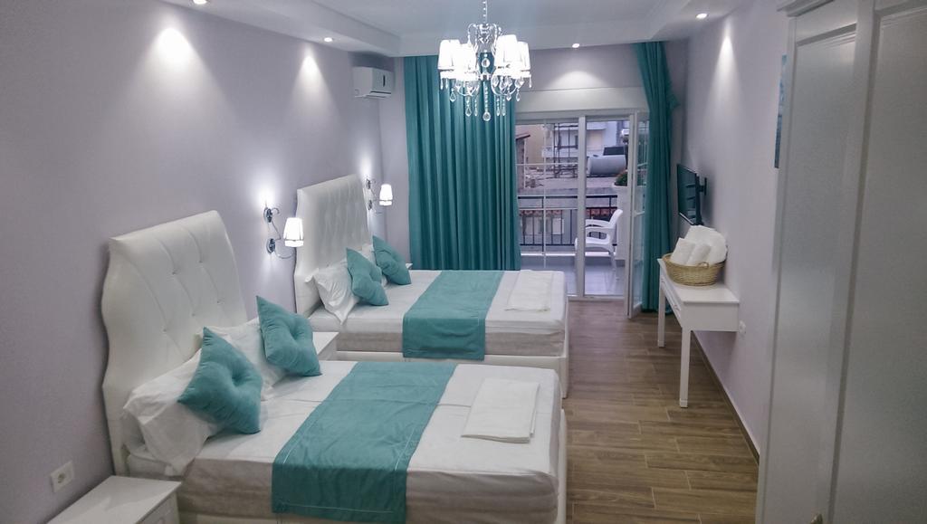 Apartments Flower Residence Саранде Стая снимка